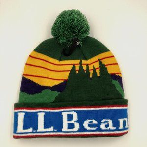 LL Bean Katahdin Pom Hat in Kelly Green, Super cute! Never worn!